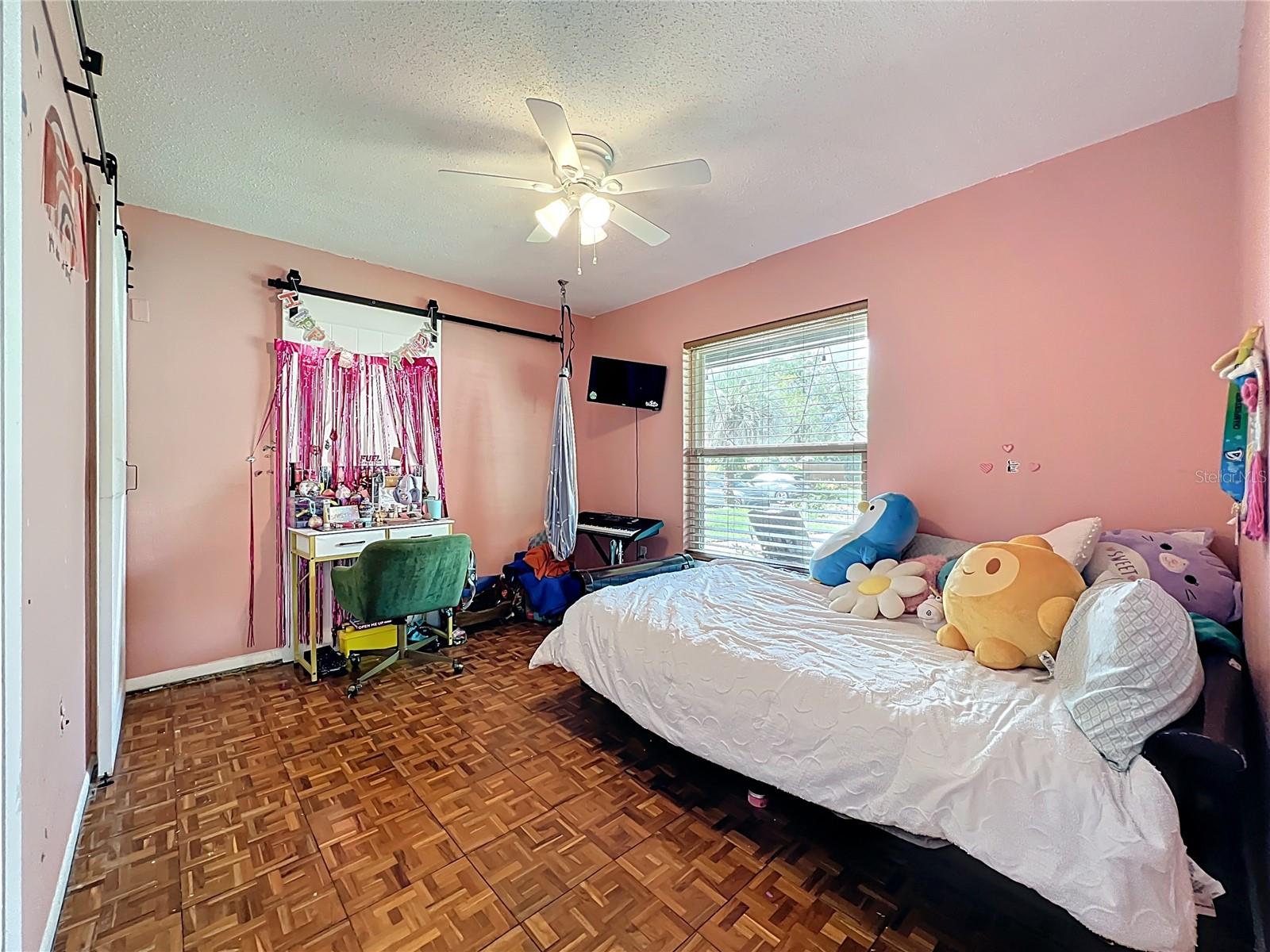 Image 31 of 63 For 1098 Henry Balch Drive