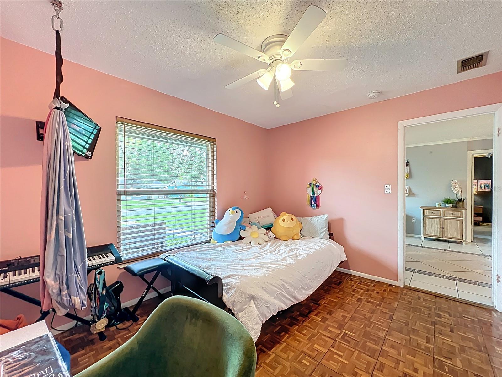 Image 32 of 63 For 1098 Henry Balch Drive
