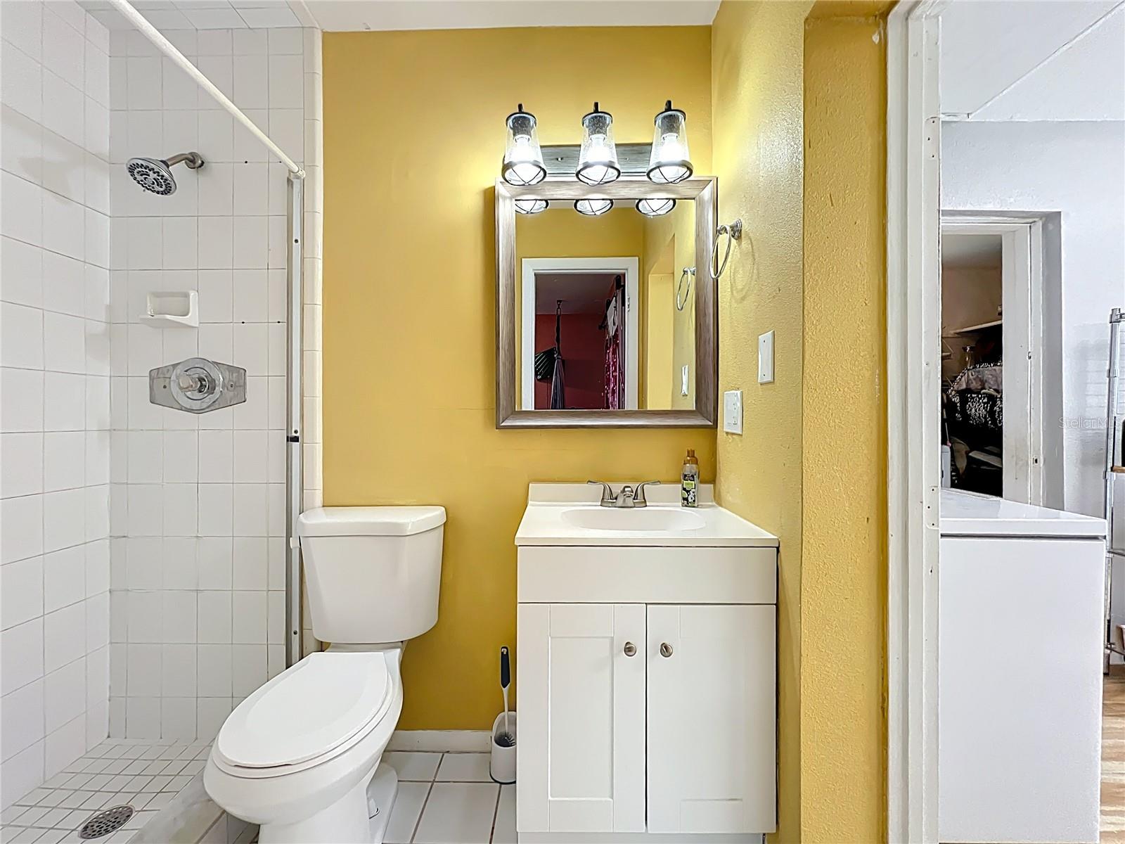 Image 36 of 63 For 1098 Henry Balch Drive