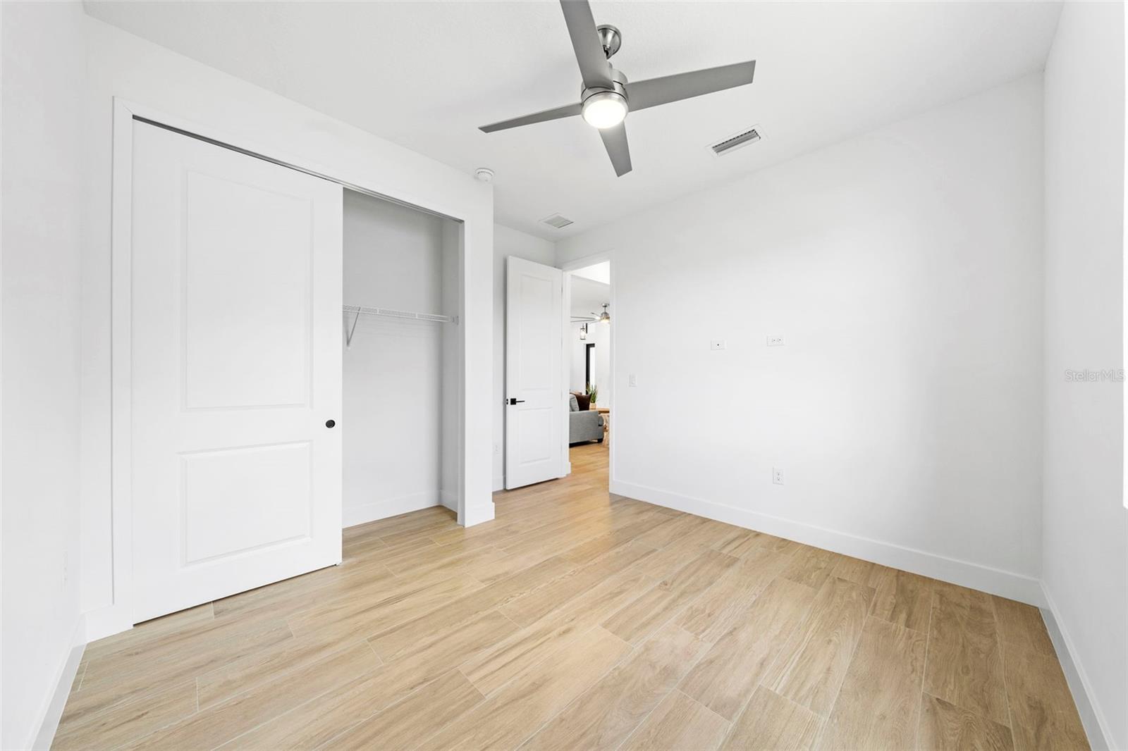 Image 21 of 35 For 2990 Hackensack Avenue Se