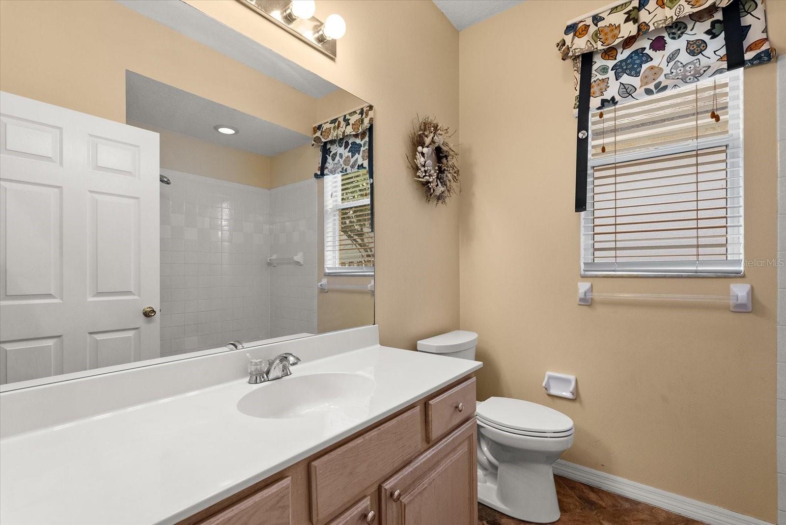 Image 20 of 34 For 3377 Sterling Lake Circle