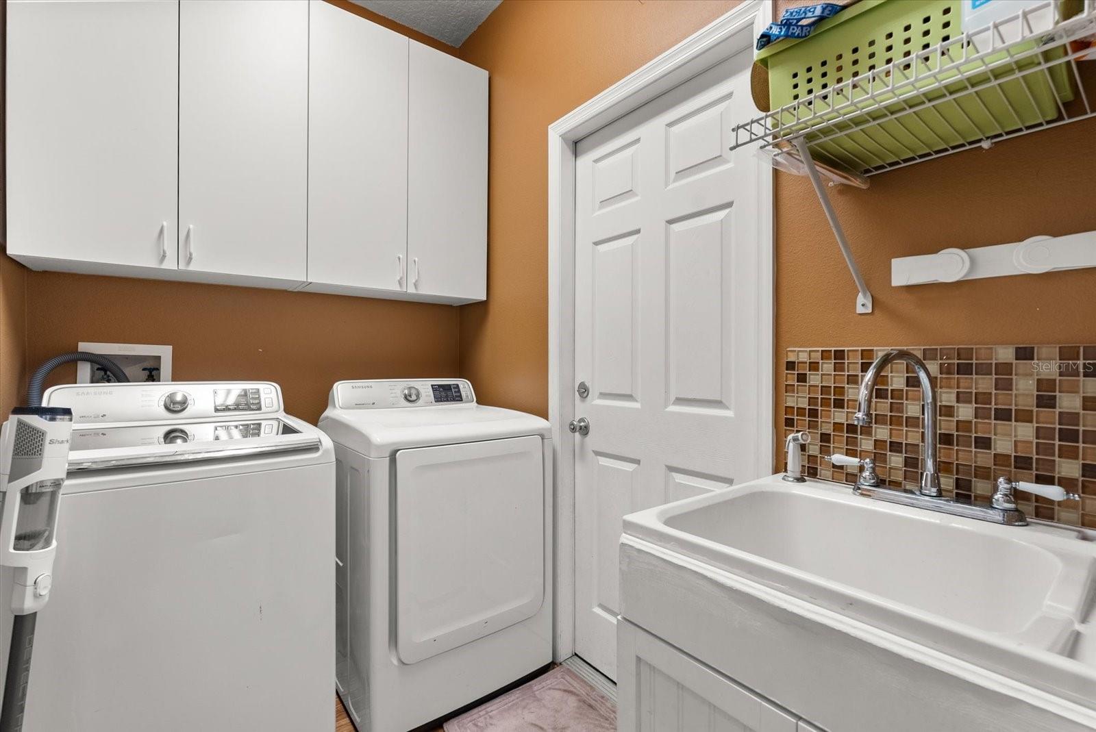 Image 25 of 34 For 3377 Sterling Lake Circle