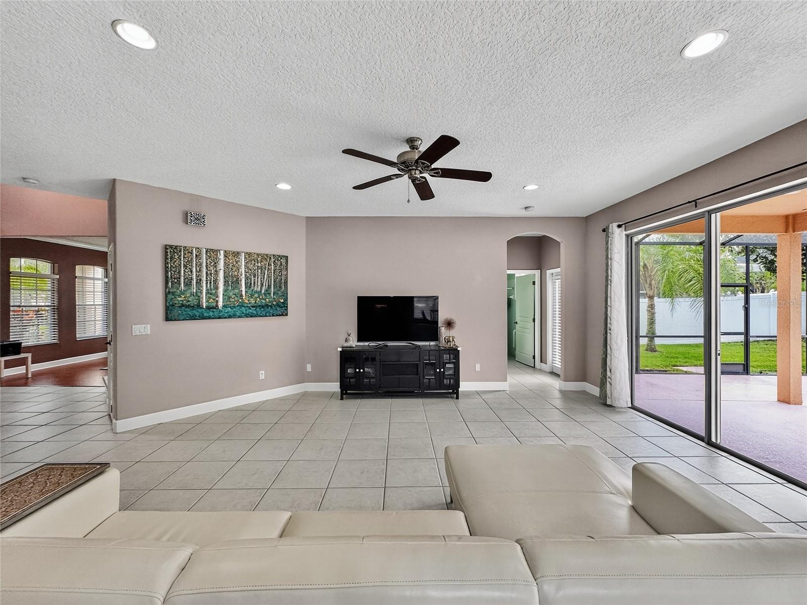 Image 13 of 62 For 3511 Hollow Oak Run