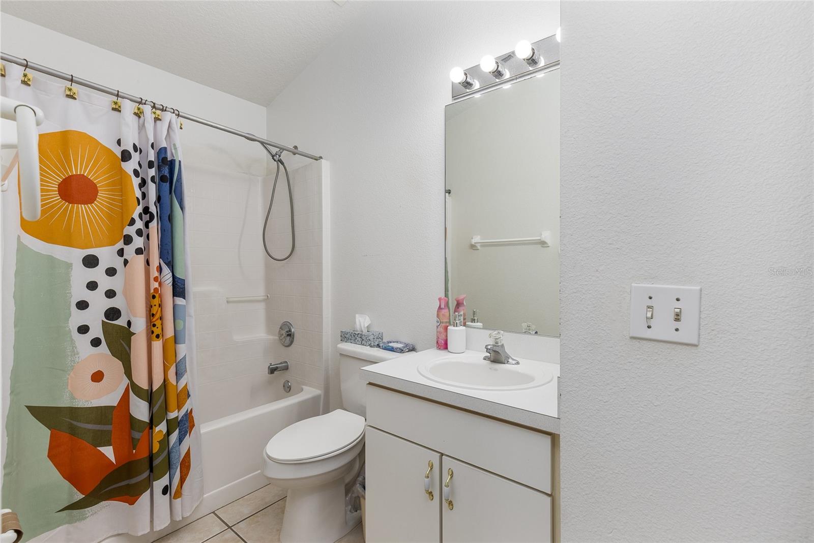 Image 7 of 44 For 312 Royal Ridge Drive