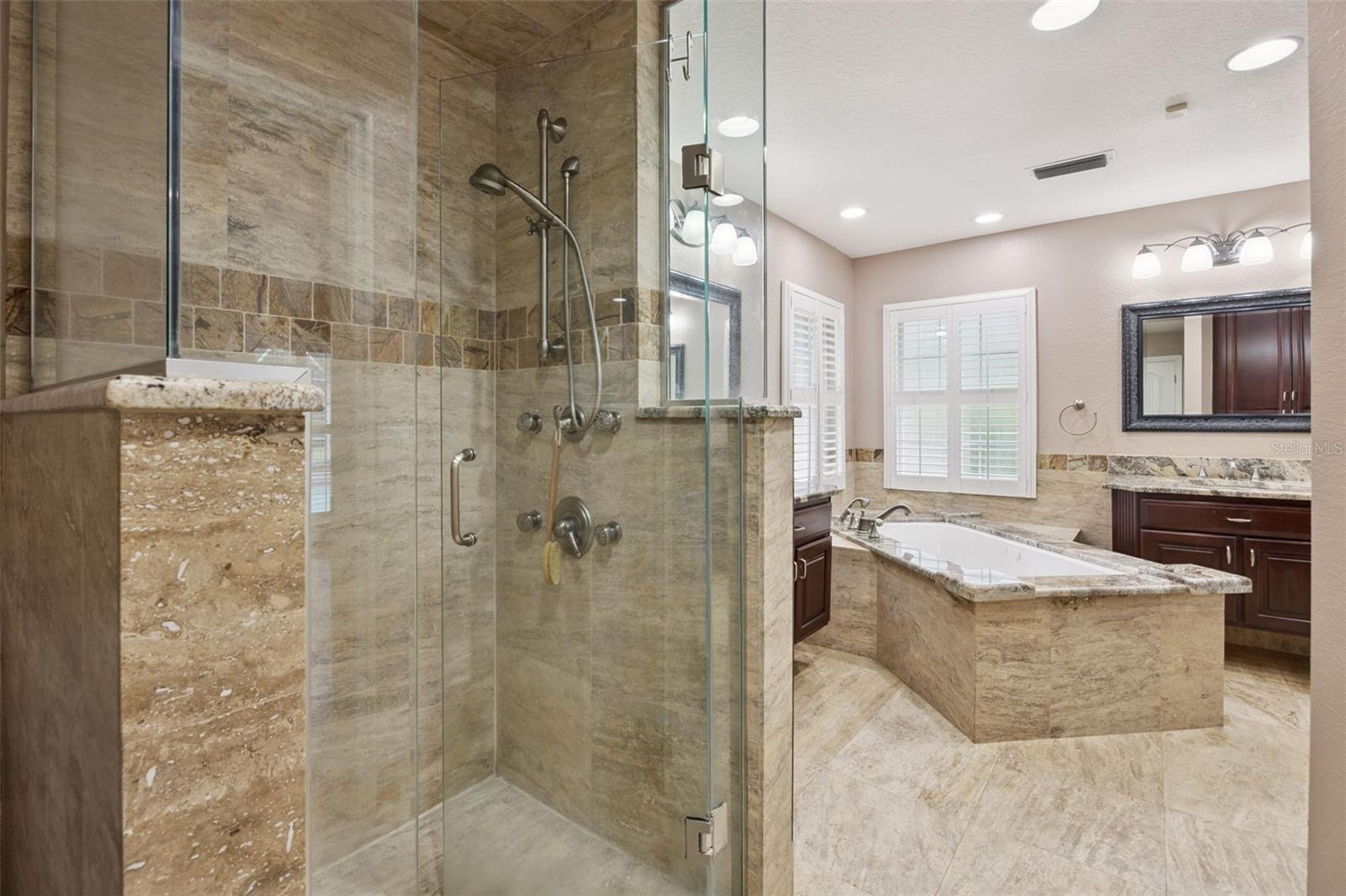 Image 16 of 62 For 17608 Deer Isle Circle