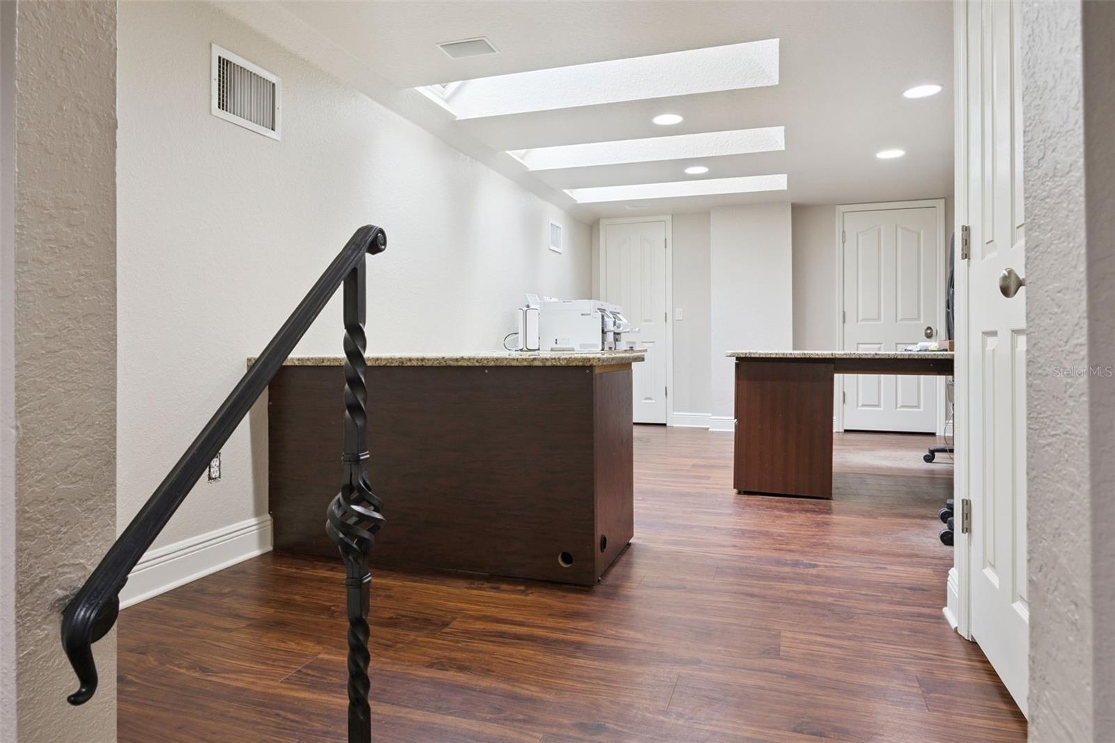 Image 46 of 62 For 17608 Deer Isle Circle