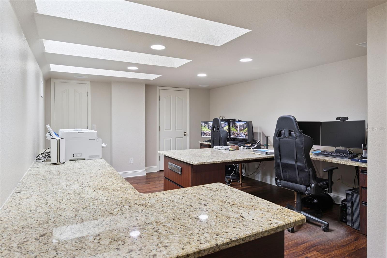 Image 48 of 62 For 17608 Deer Isle Circle