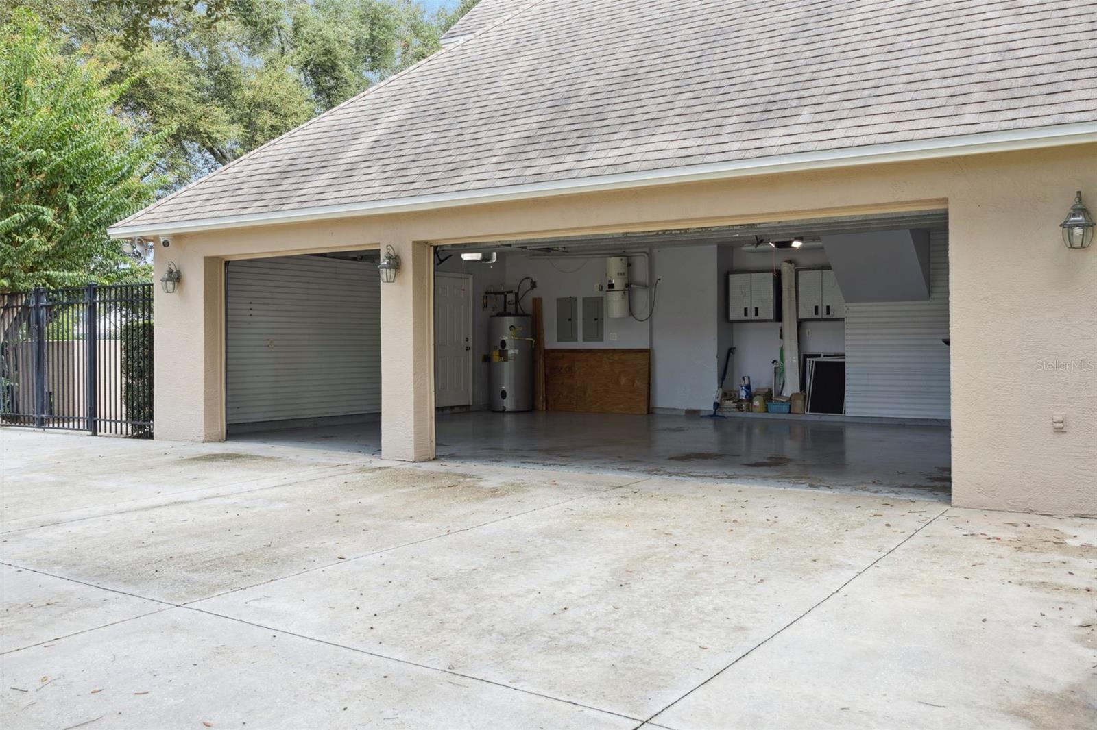 Image 54 of 62 For 17608 Deer Isle Circle