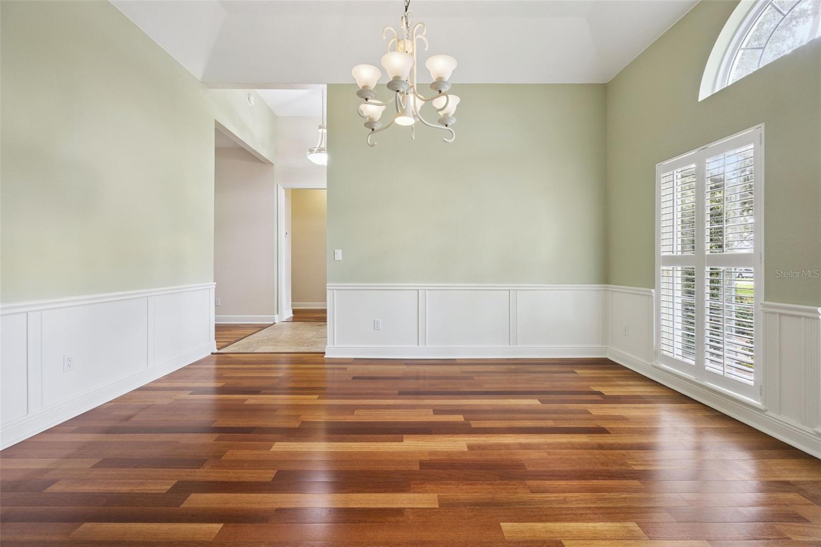 Image 9 of 62 For 17608 Deer Isle Circle