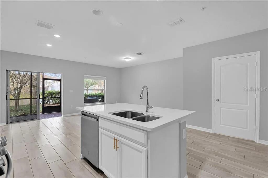 Image 4 of 28 For 232 Rustic Loop