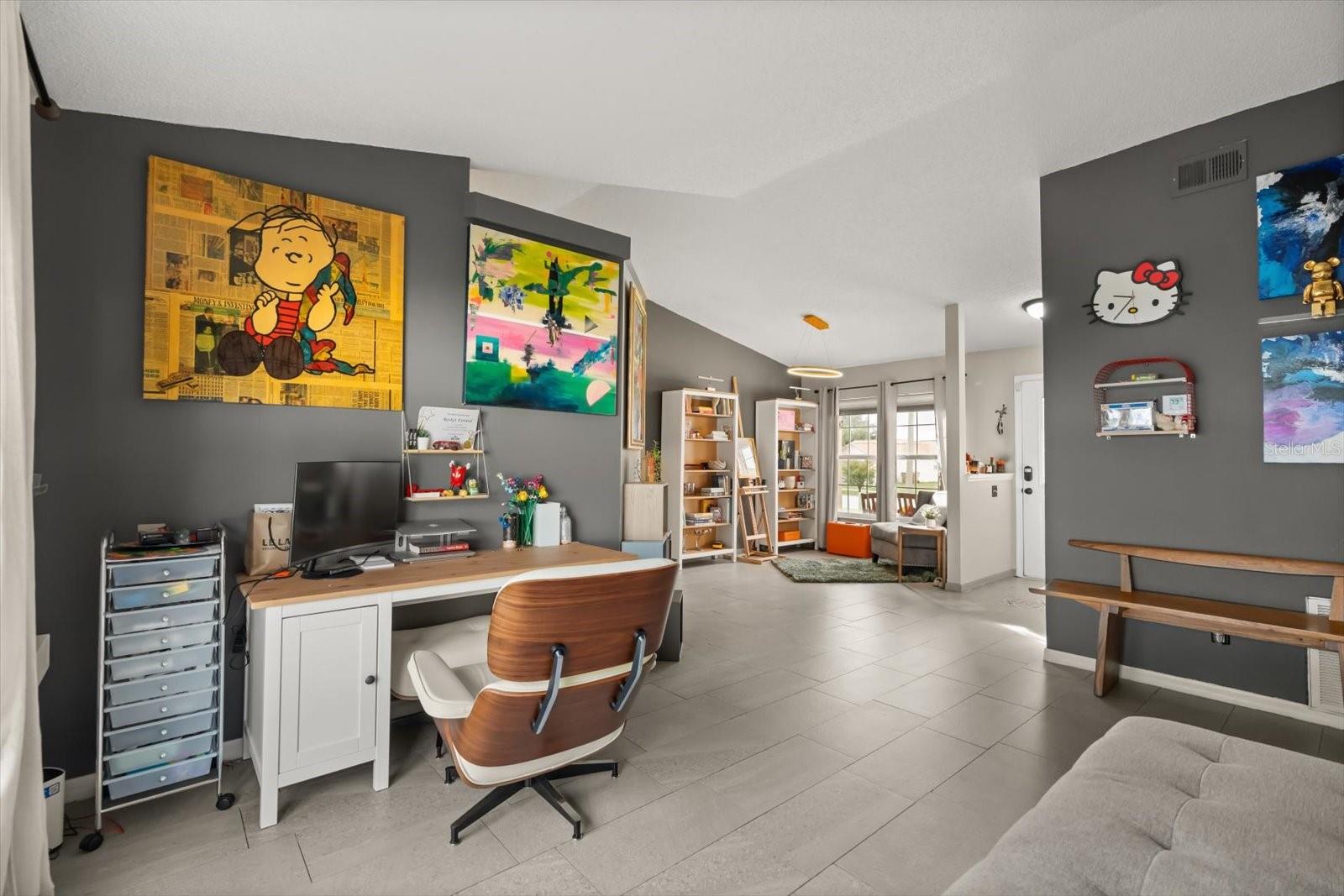 Image 12 of 31 For 11805 Foxglove Drive