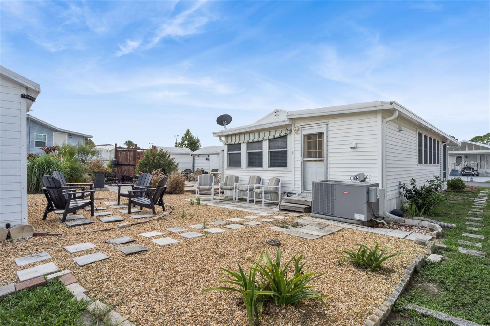 Image 20 of 30 For 101 Tournament Drive 101