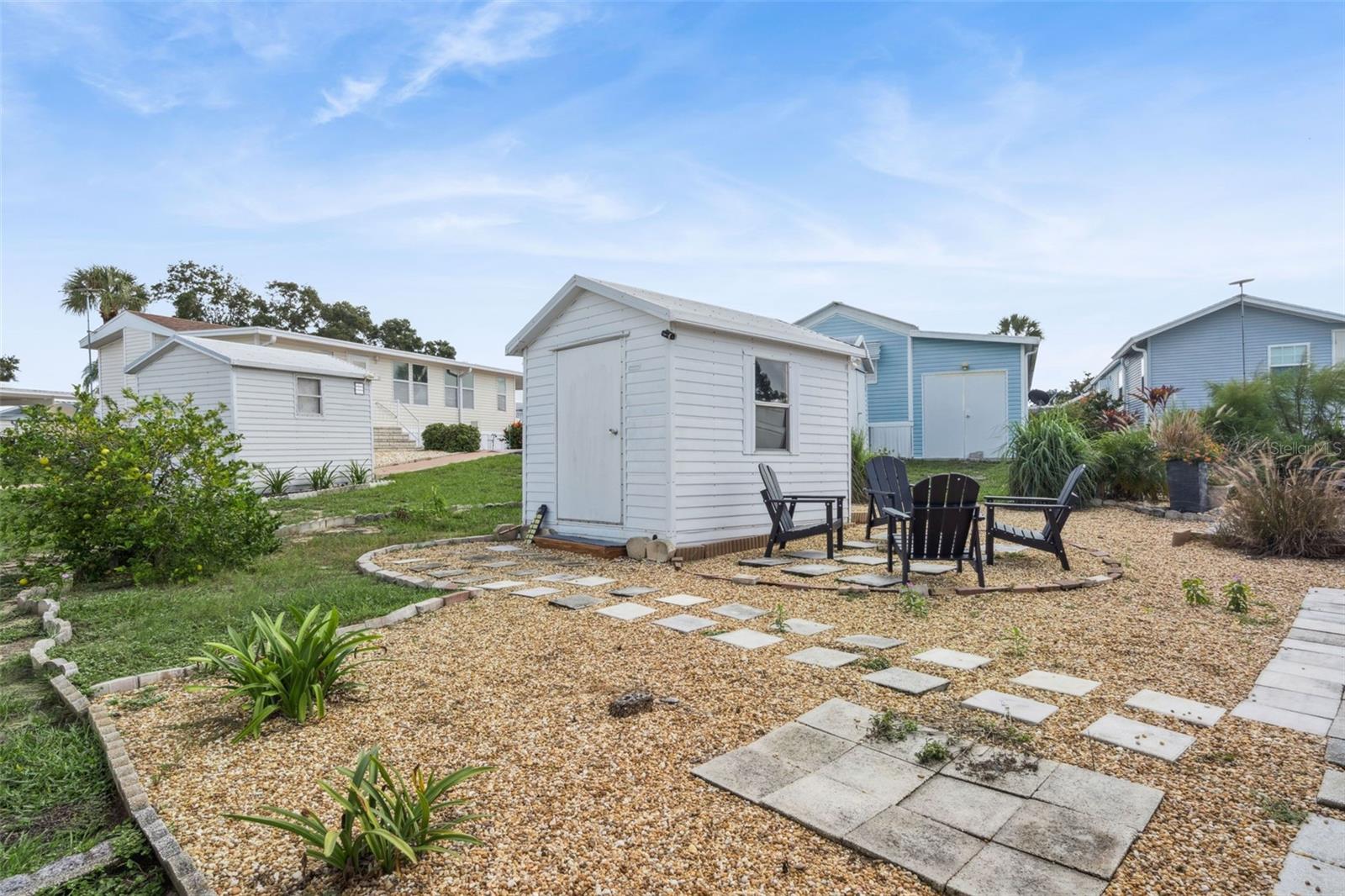 Image 23 of 30 For 101 Tournament Drive 101