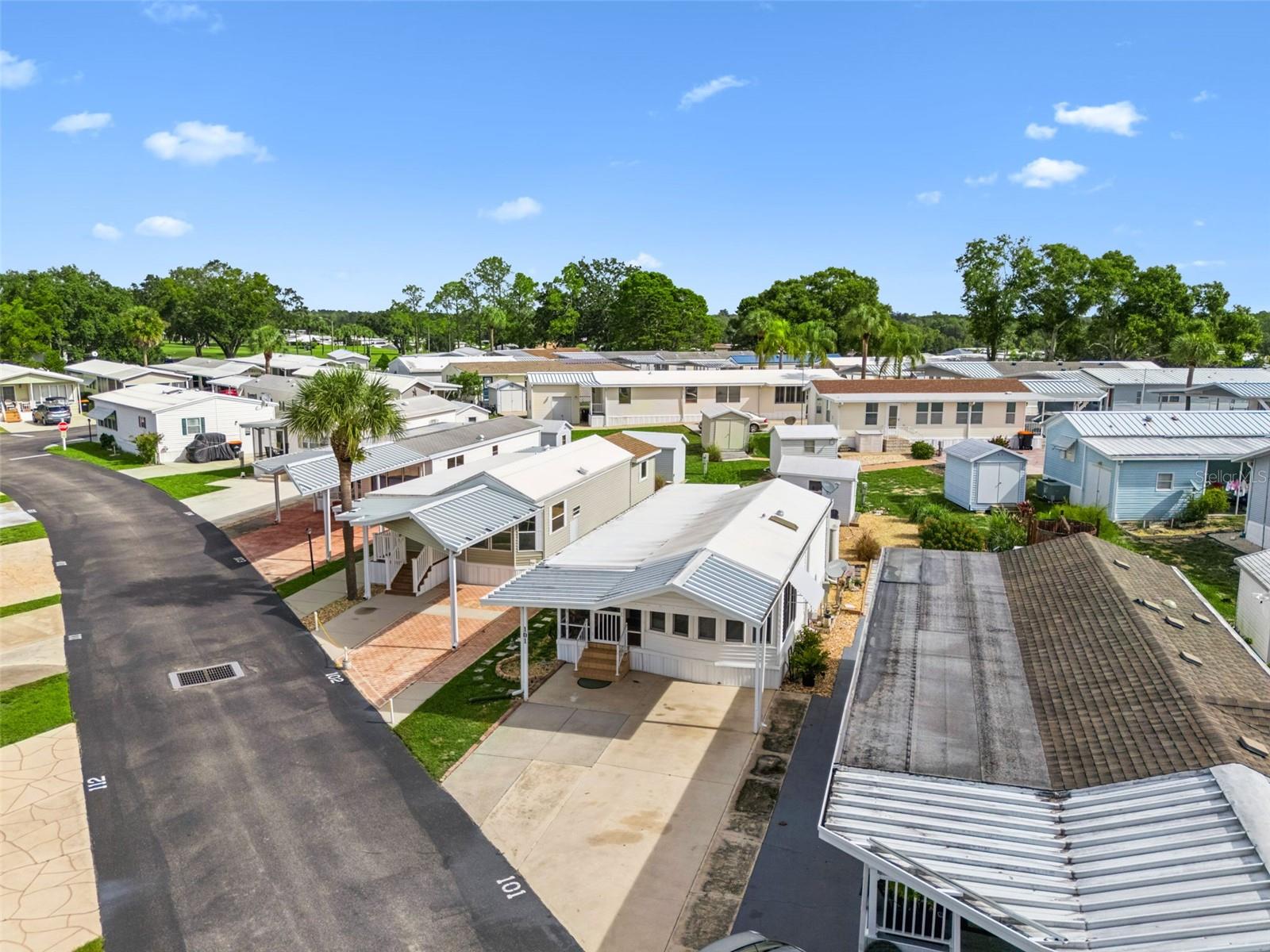 Image 25 of 30 For 101 Tournament Drive 101