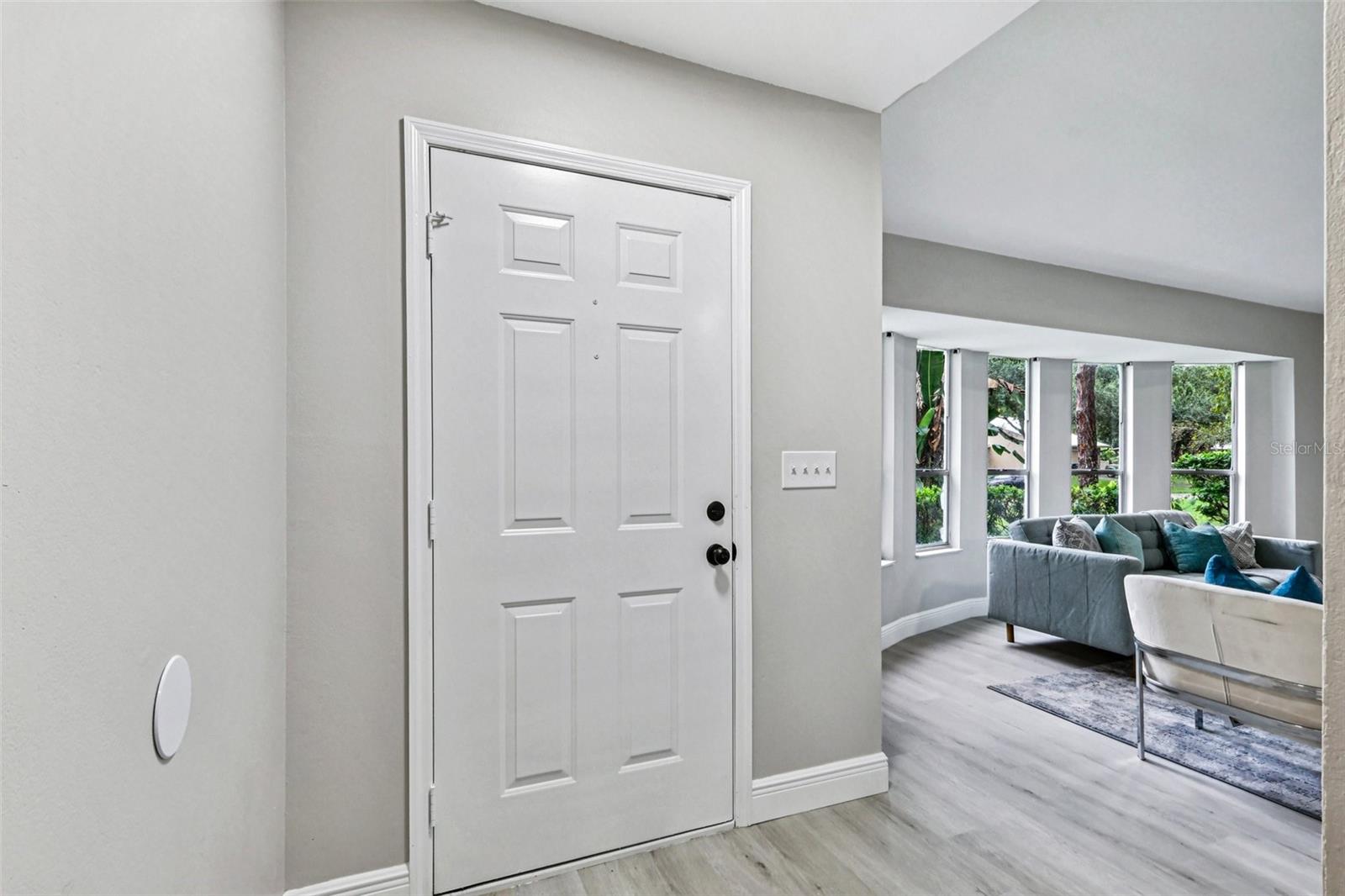 Image 11 of 34 For 1170 Mina Avenue Ne