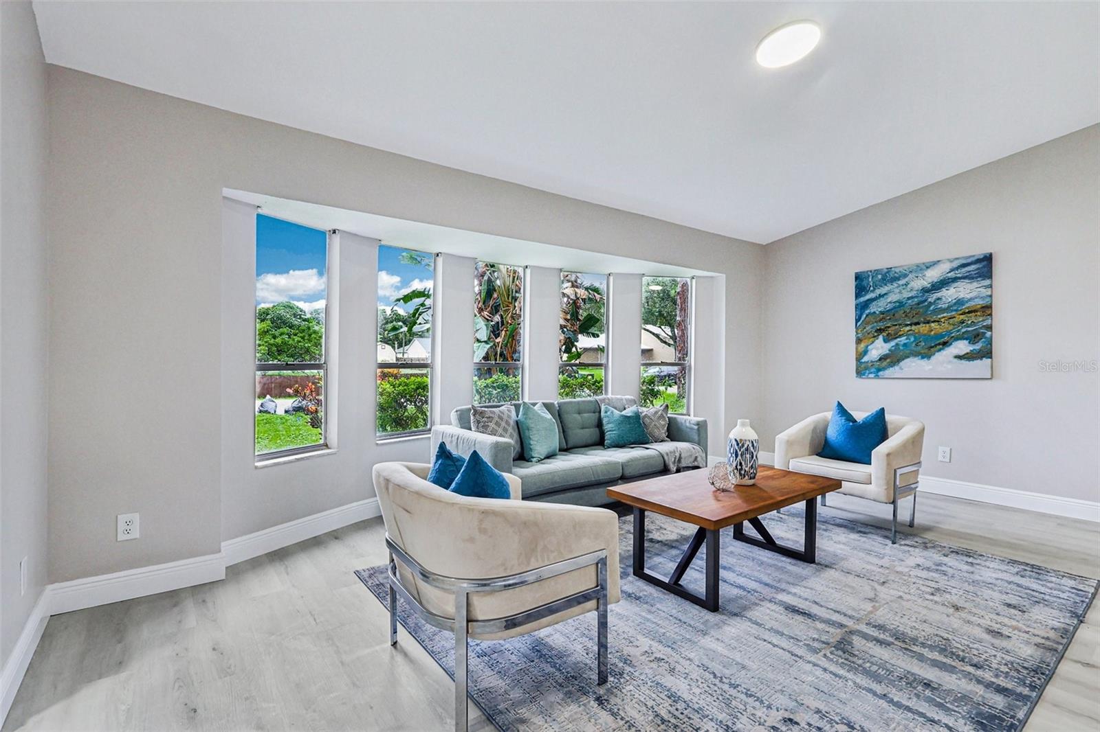 Image 12 of 34 For 1170 Mina Avenue Ne