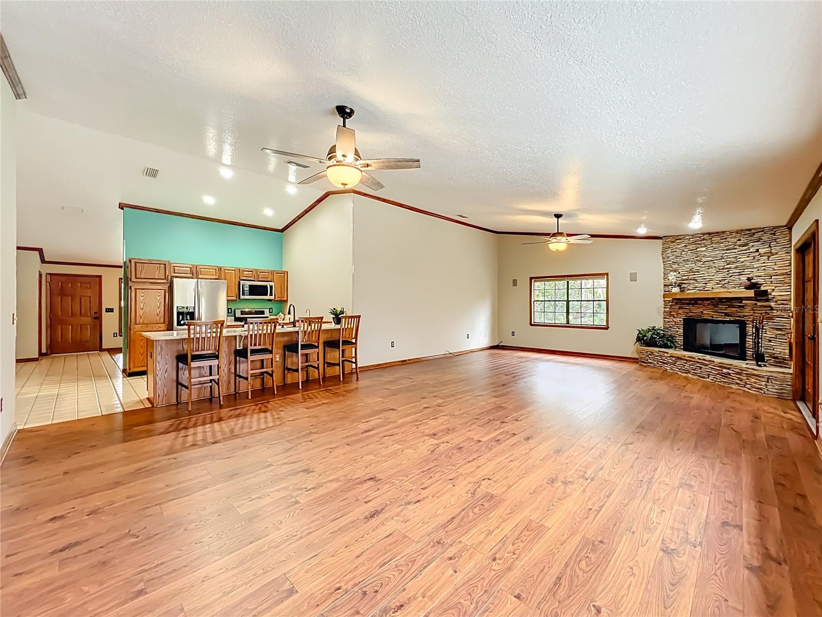 Image 26 of 53 For 372 Wekiva Park Drive