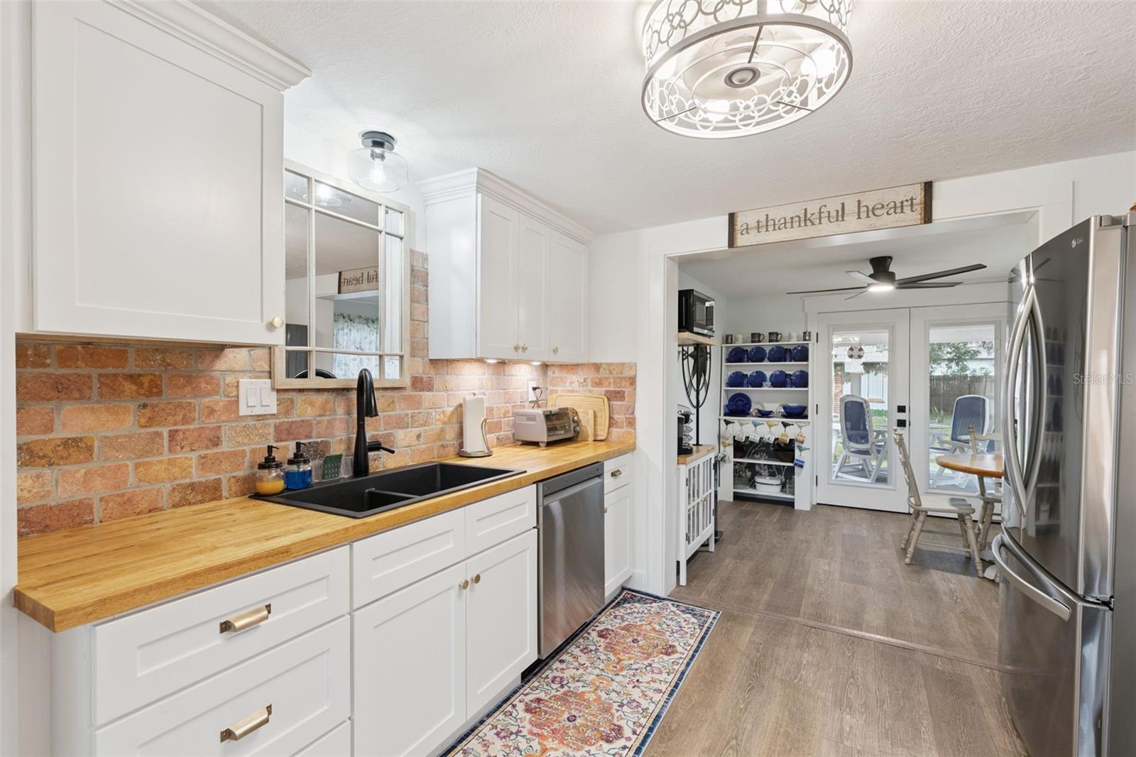 Image 11 of 79 For 1011 Liberty Avenue