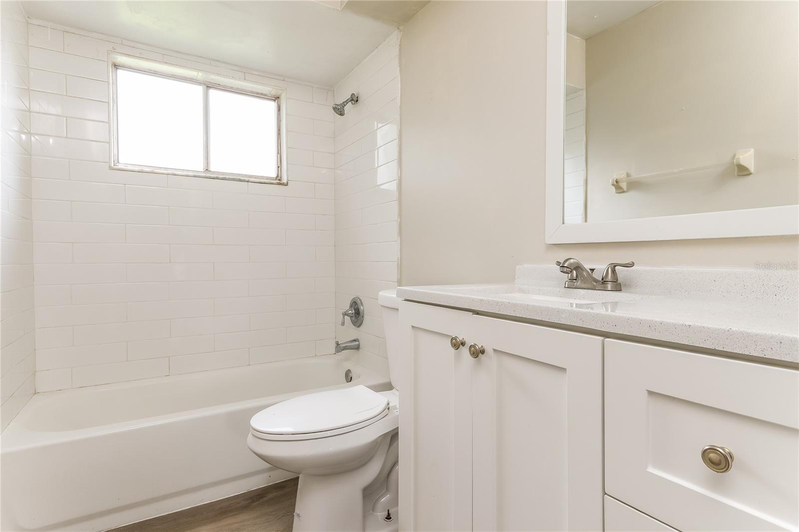 Image 10 of 16 For 1517 Colony Avenue