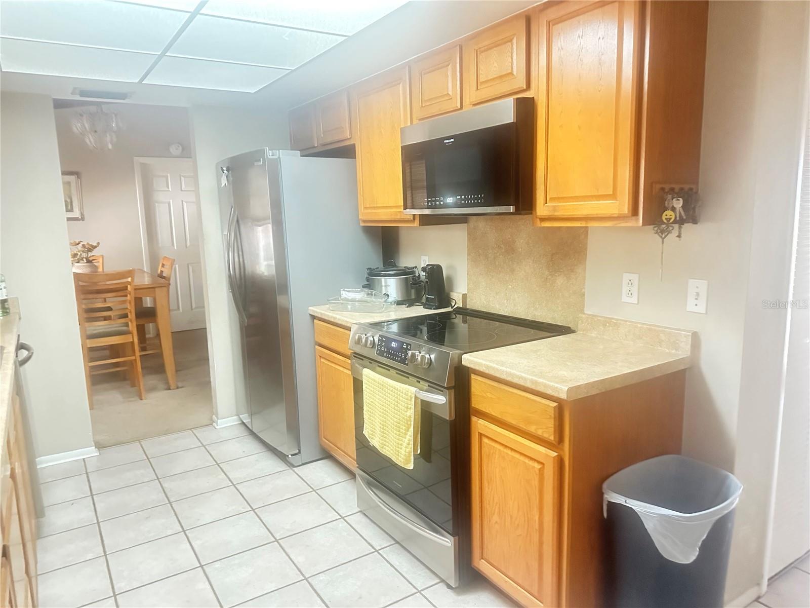 Image 3 of 10 For 344 Ridgewood Street