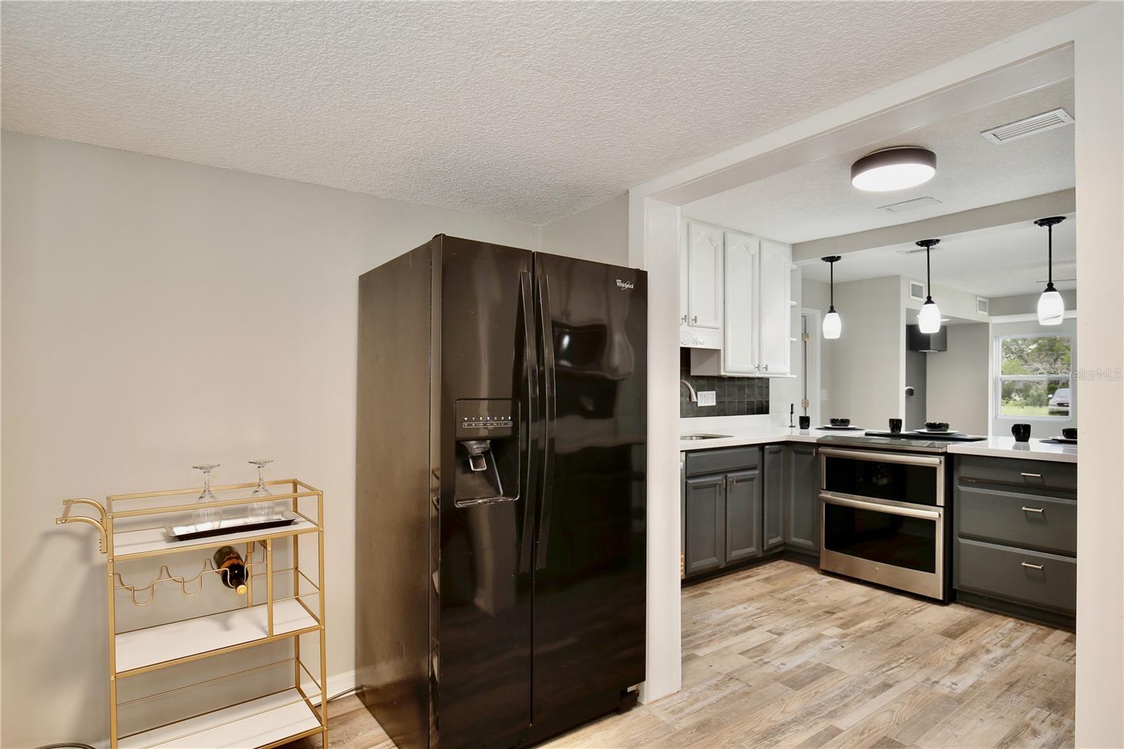 Image 17 of 52 For 780 Kentucky Avenue