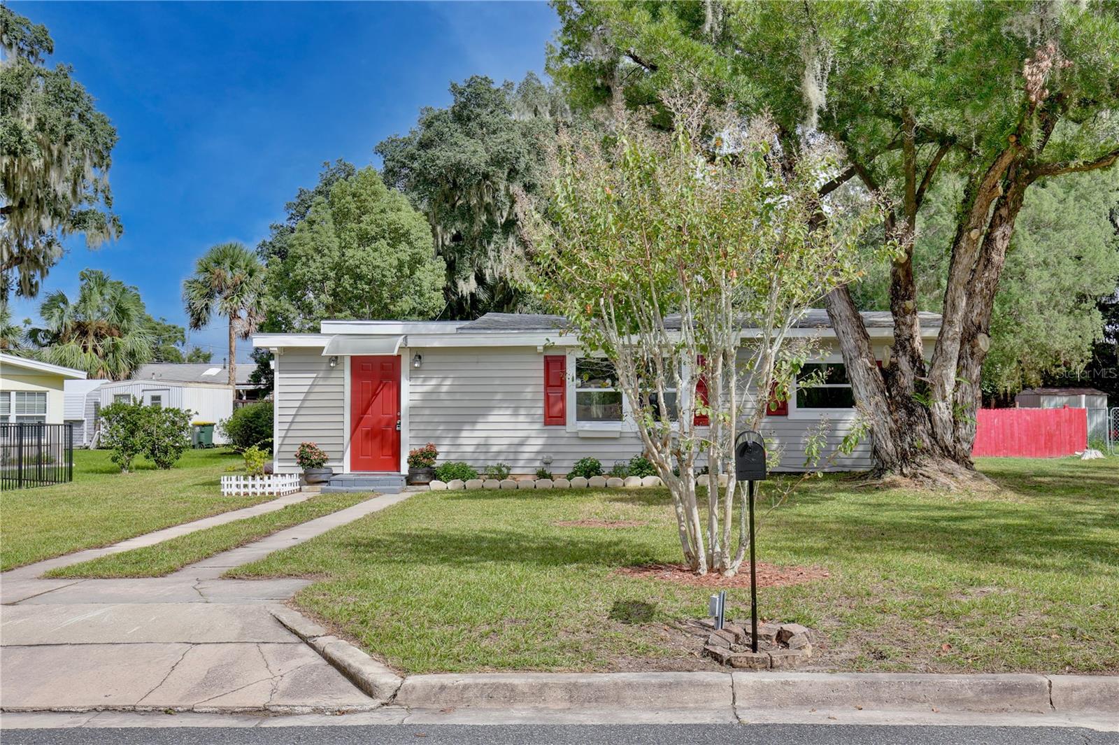 Image 2 of 52 For 780 Kentucky Avenue