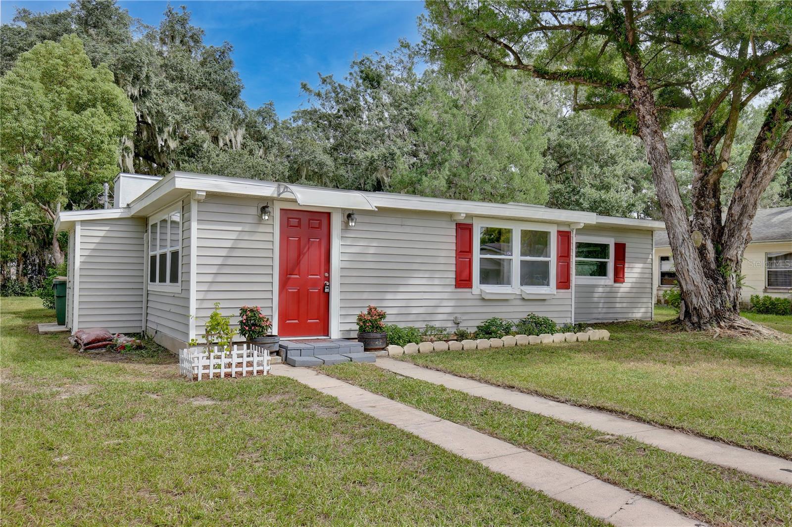 Image 3 of 52 For 780 Kentucky Avenue