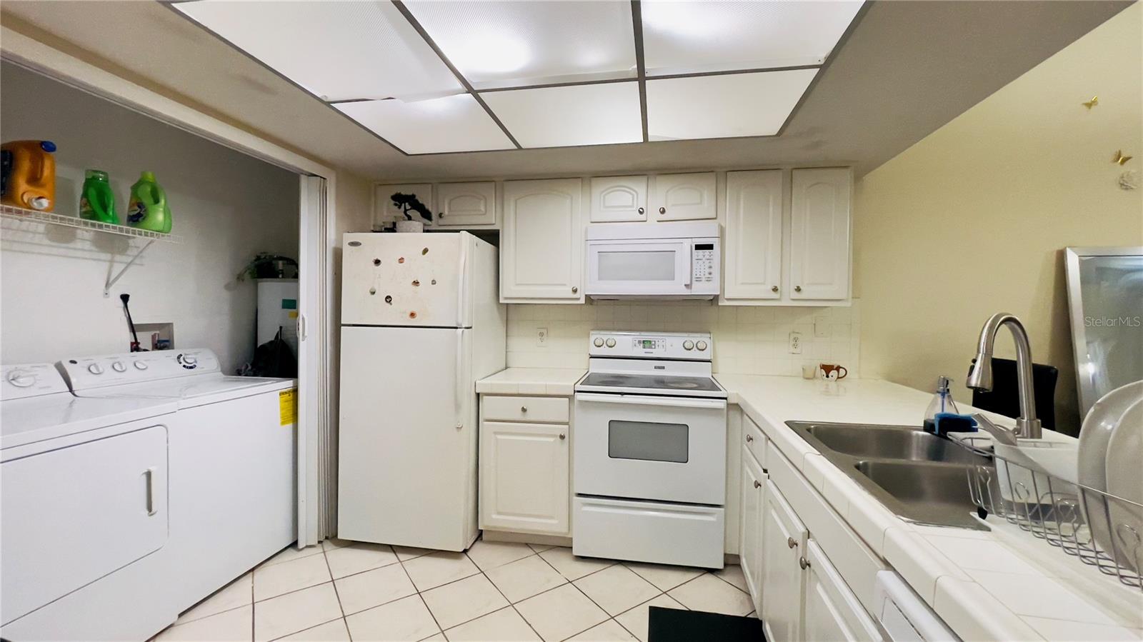 Image 41 of 76 For 0 White Pine Avenue