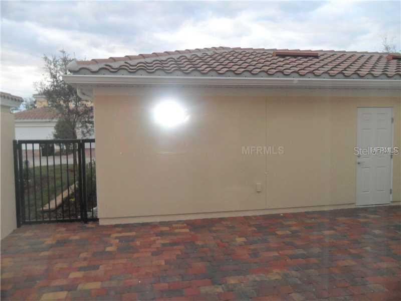 Image 10 of 16 For 11932 Lorenza Lane