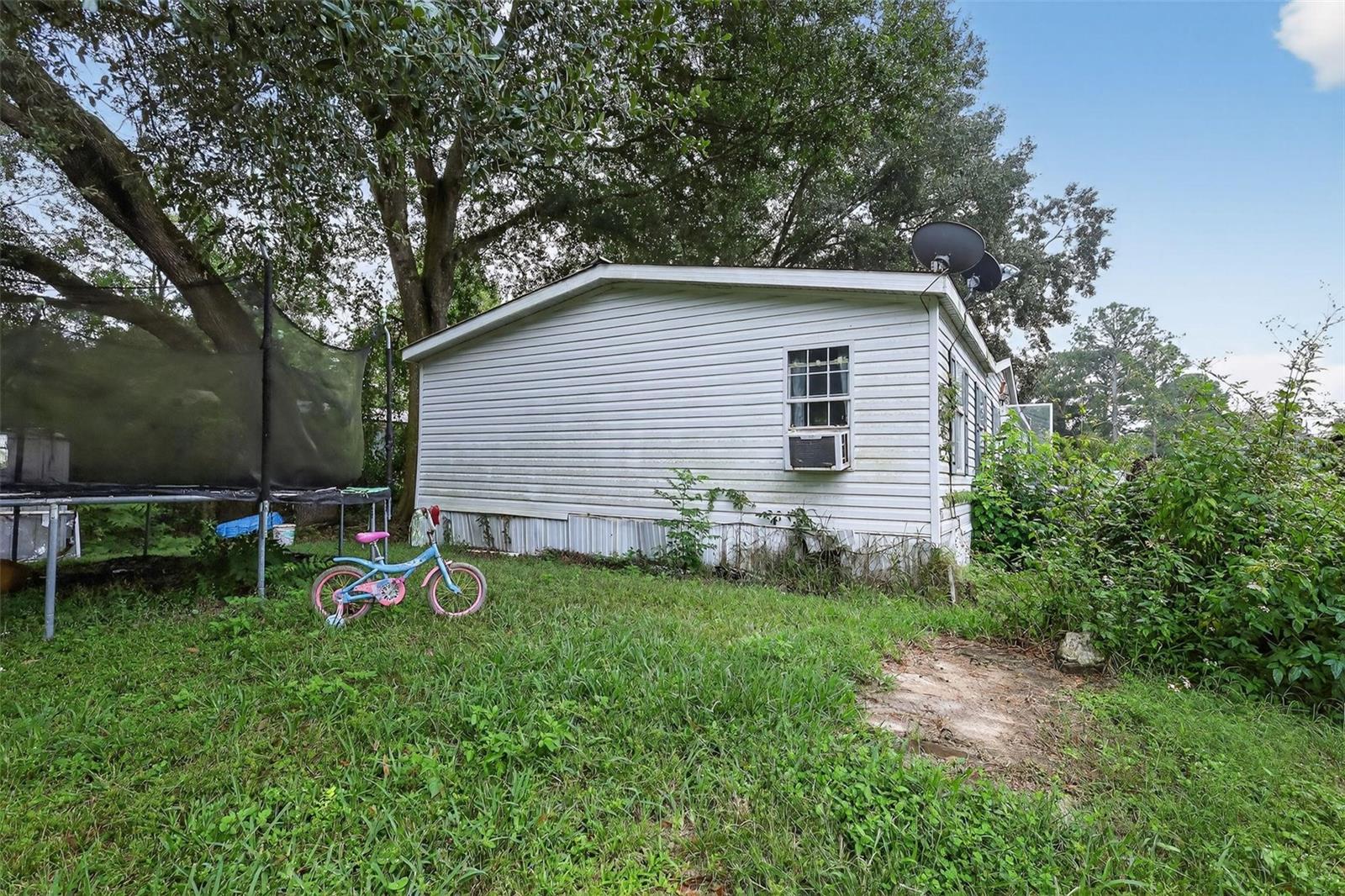 Image 21 of 22 For 8047 Mc Glothlin Street