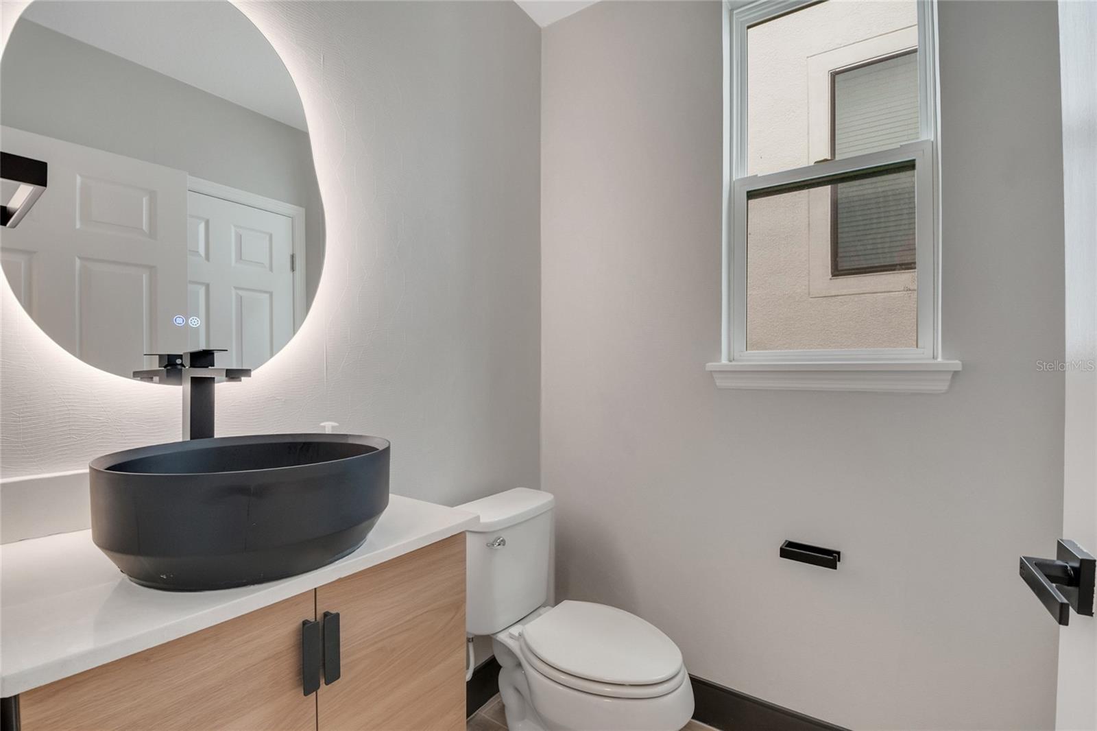 Image 13 of 83 For 2460 Toscolona Drive