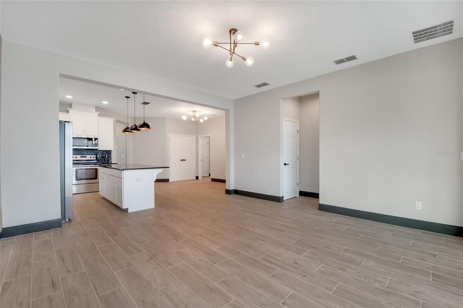 Image 27 of 83 For 2460 Toscolona Drive