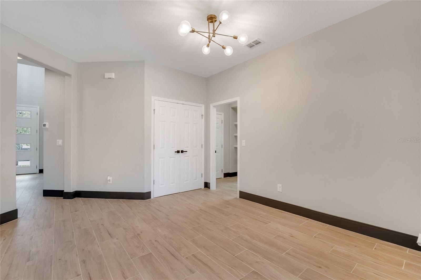 Image 28 of 83 For 2460 Toscolona Drive