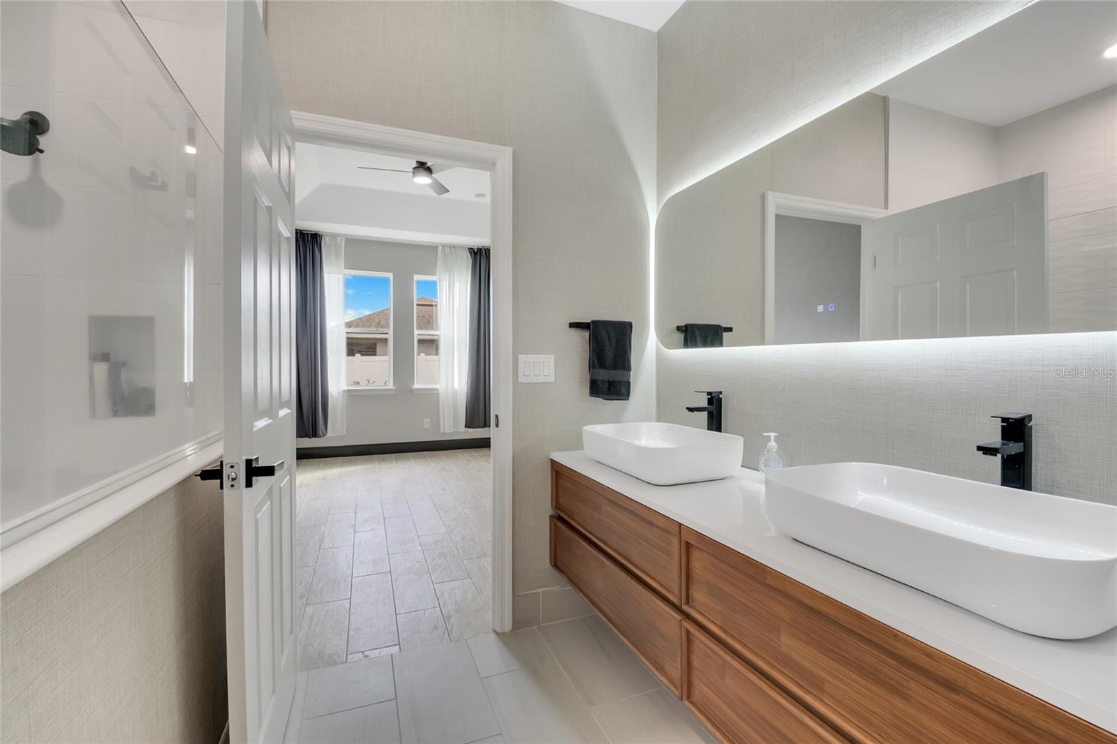 Image 36 of 83 For 2460 Toscolona Drive