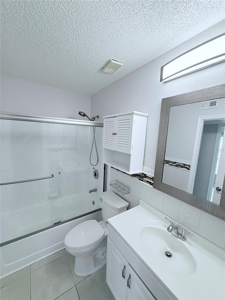 Image 10 of 13 For 9481 Highland Oak Drive 1512