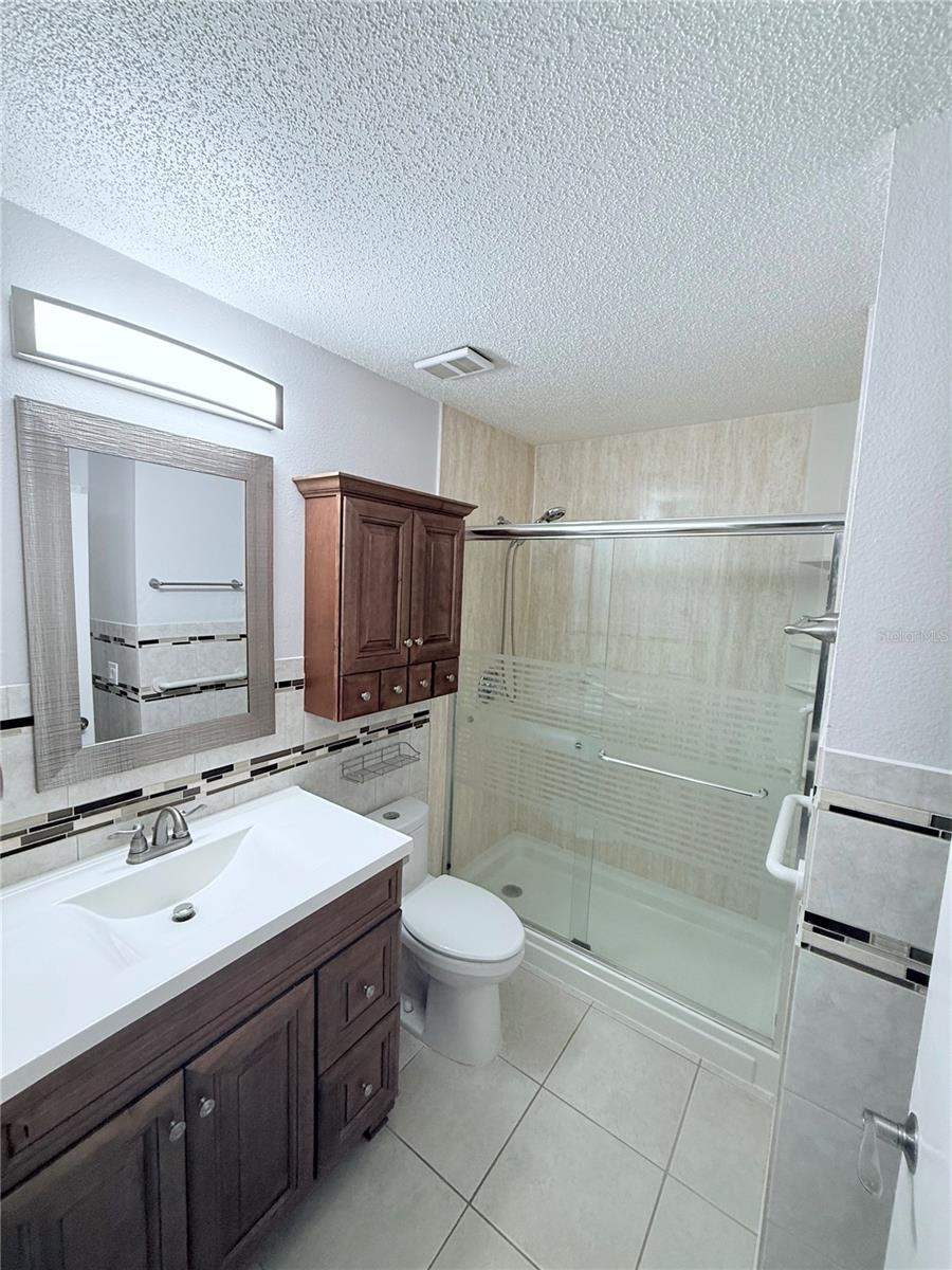 Image 8 of 13 For 9481 Highland Oak Drive 1512