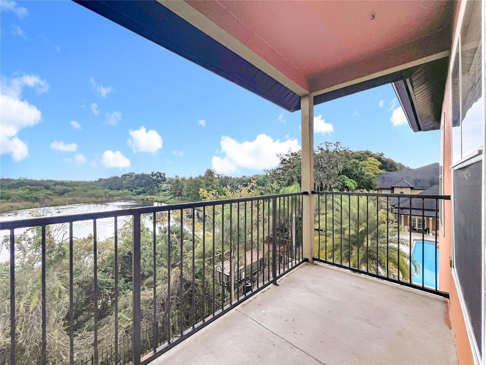 Image 43 of 52 For 6059 Westgate Drive 433