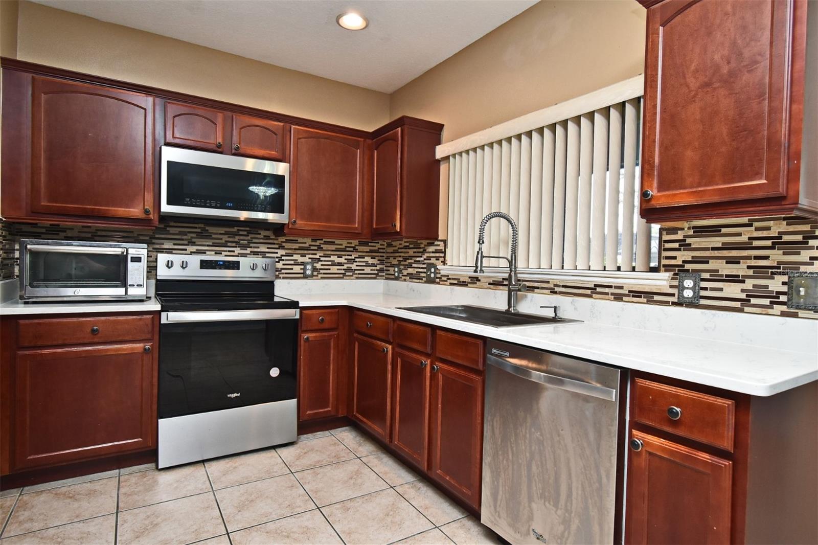 Image 16 of 42 For 2220 Seven Oaks Drive