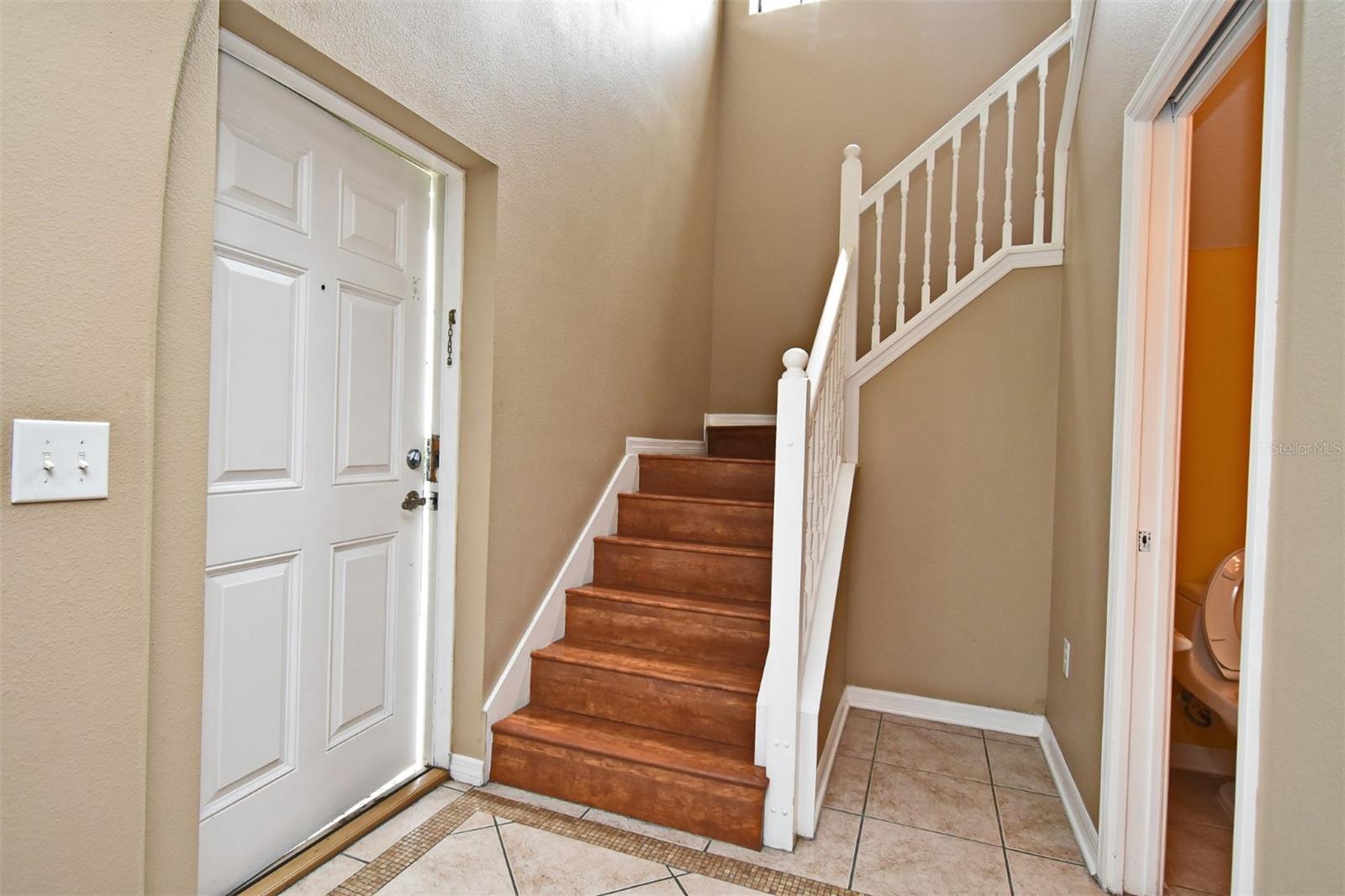 Image 18 of 42 For 2220 Seven Oaks Drive
