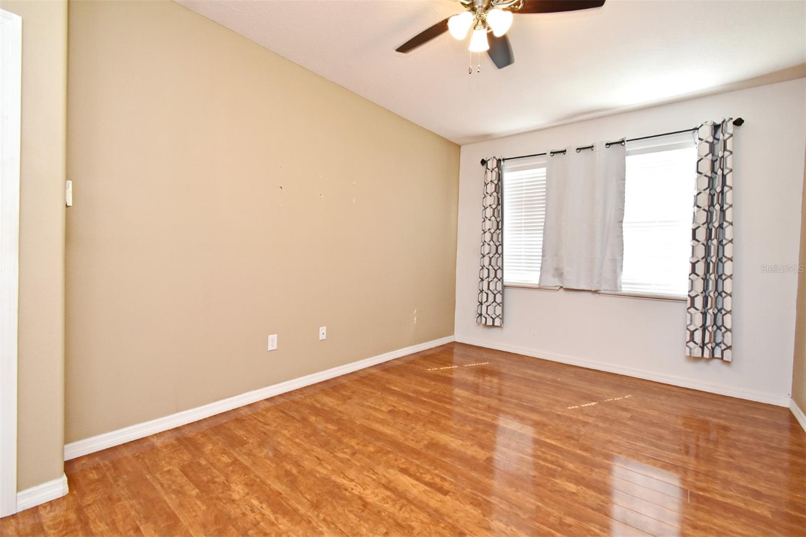 Image 20 of 42 For 2220 Seven Oaks Drive