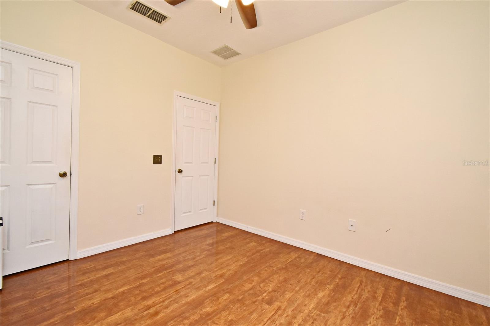 Image 30 of 42 For 2220 Seven Oaks Drive