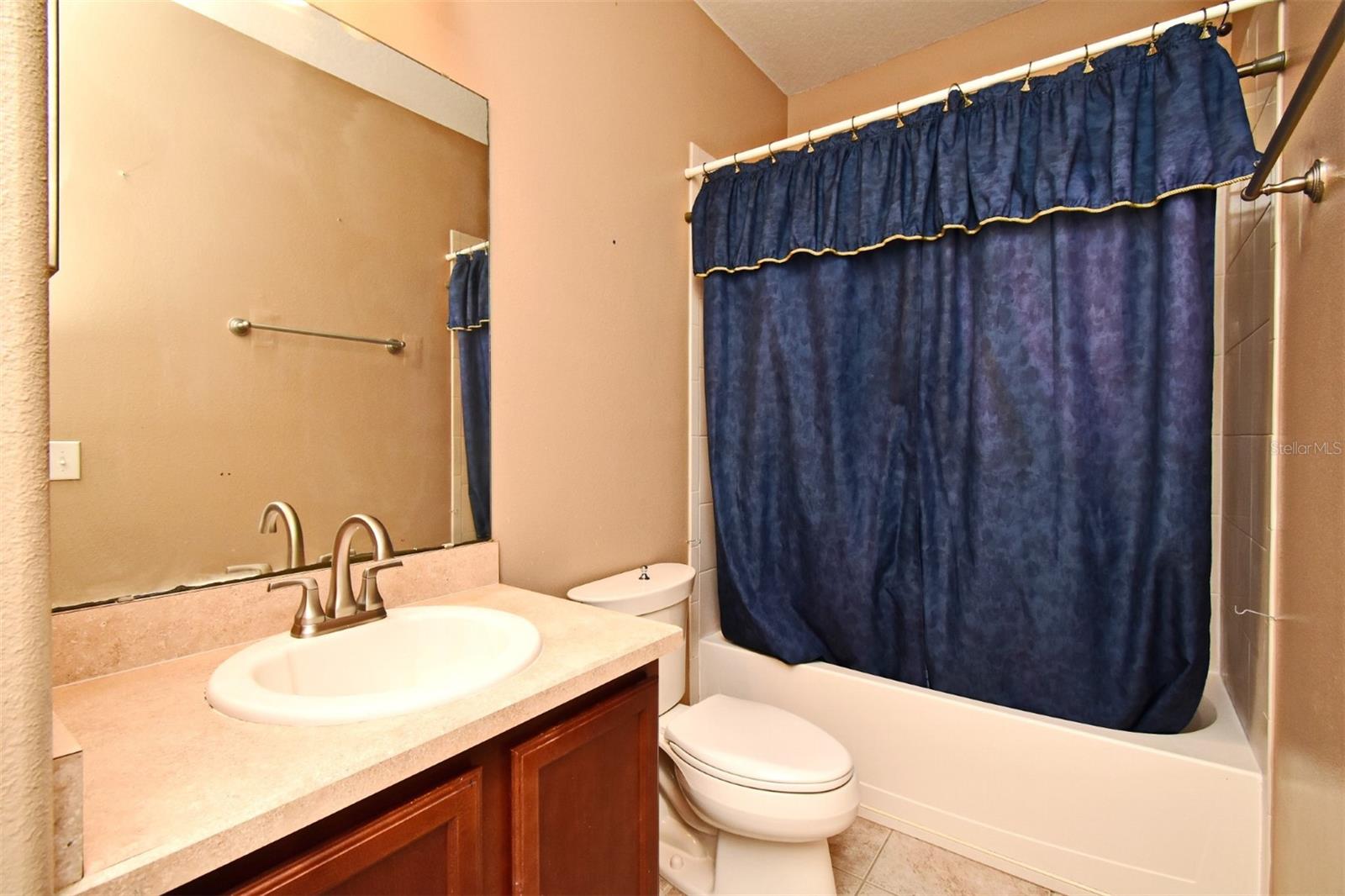 Image 31 of 42 For 2220 Seven Oaks Drive