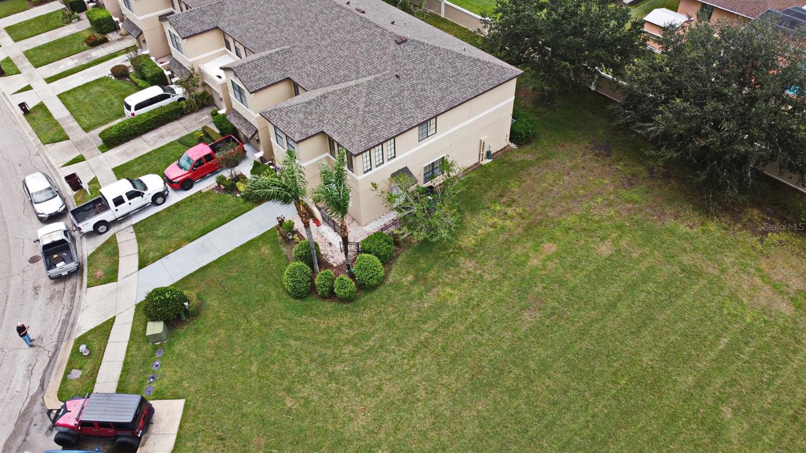 Image 5 of 42 For 2220 Seven Oaks Drive