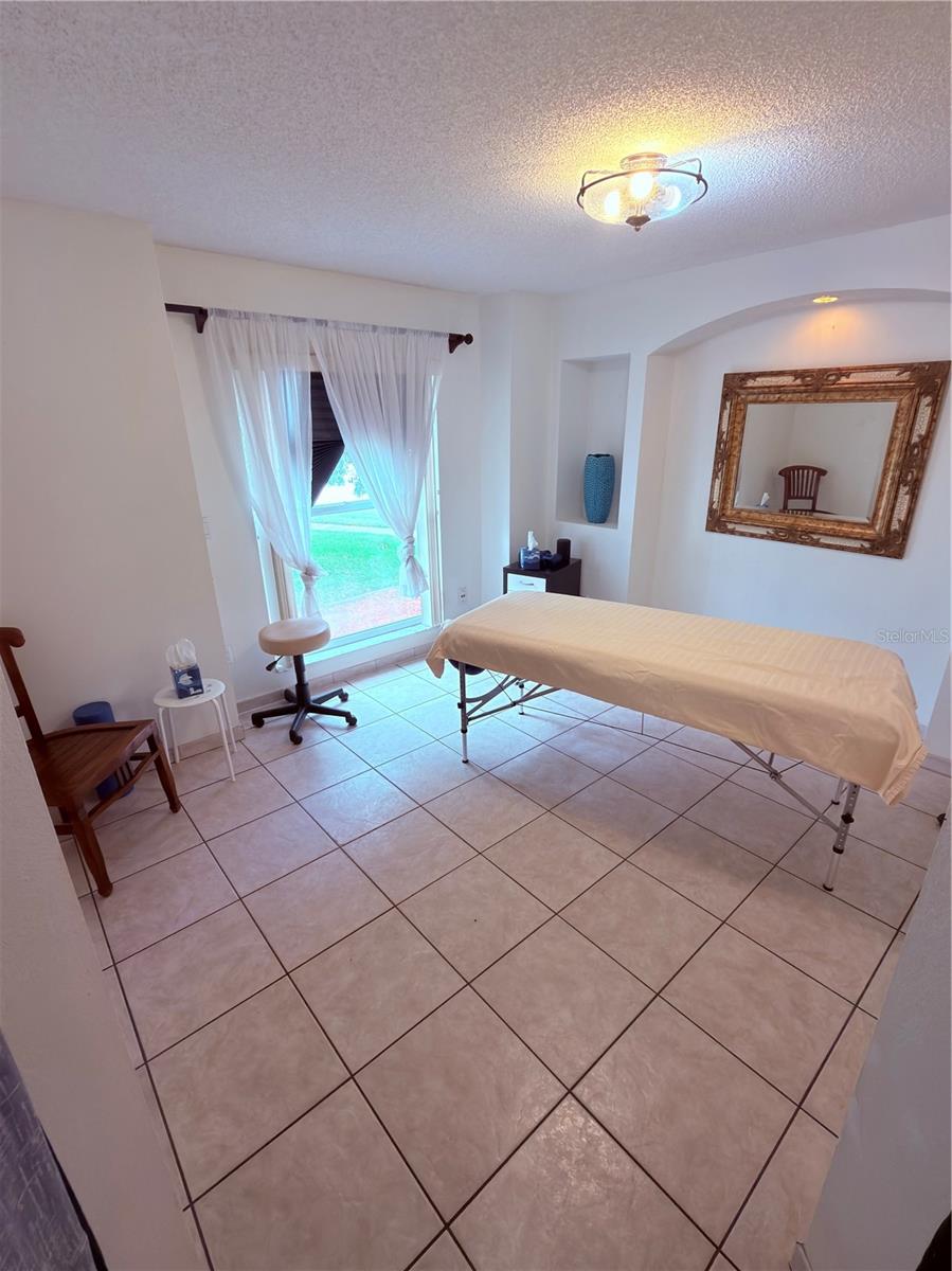 Image 11 of 69 For 12326 Bohannon Boulevard