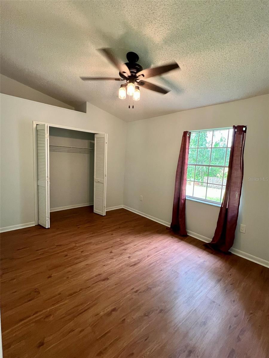 Image 12 of 19 For 768 Crows Bluff