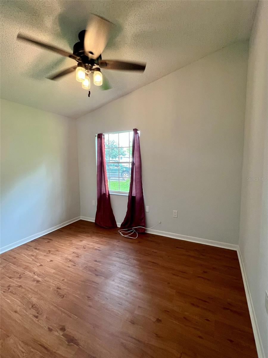 Image 14 of 19 For 768 Crows Bluff