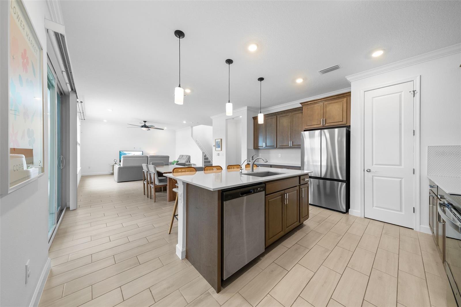 Image 10 of 55 For 715 Veridian Circle Nw