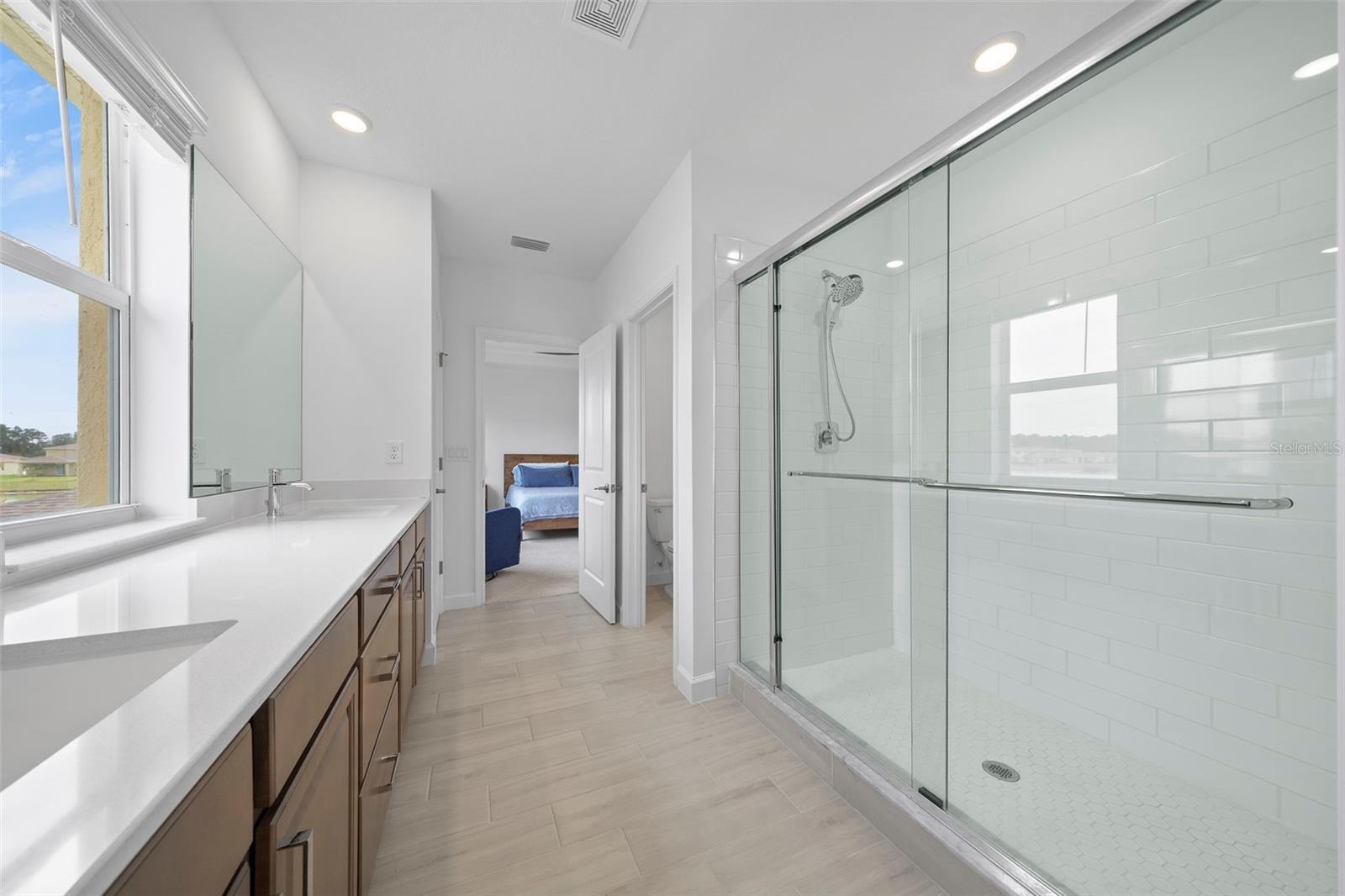 Image 25 of 55 For 715 Veridian Circle Nw
