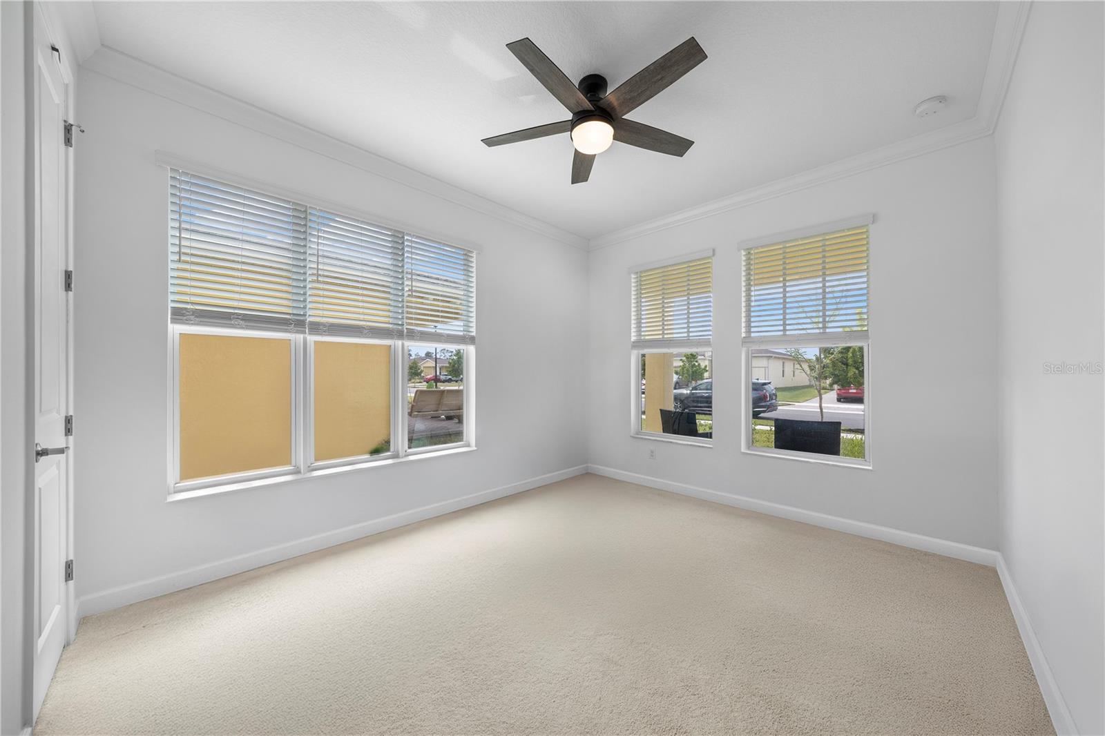 Image 33 of 55 For 715 Veridian Circle Nw