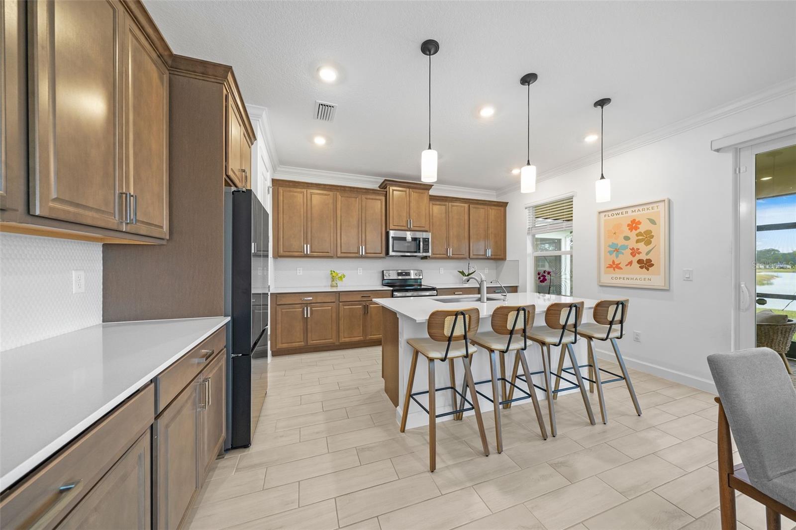Image 7 of 55 For 715 Veridian Circle Nw